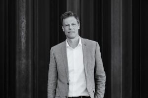 Hr_Nietsch-Einzel_aussen_2_5092_S:W+